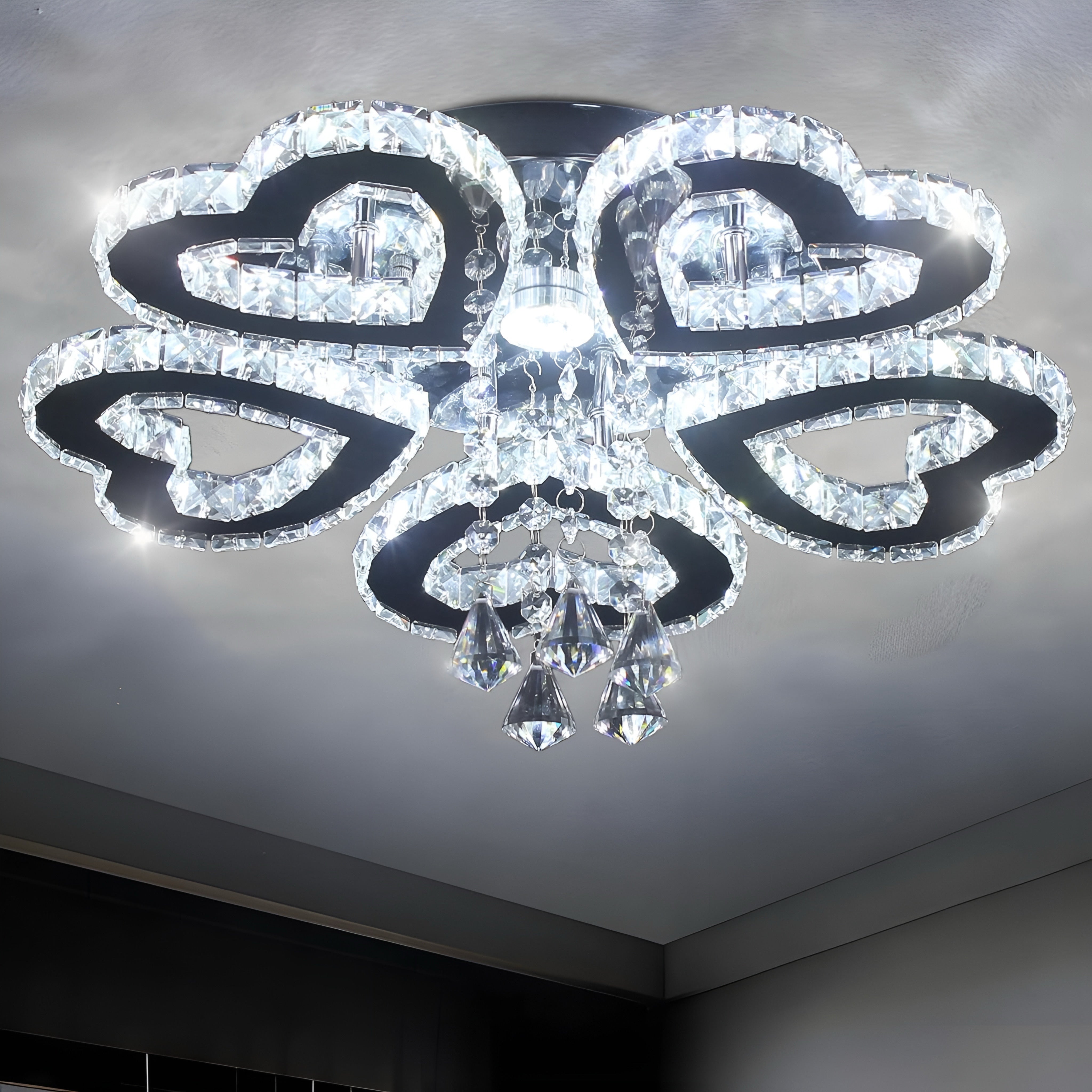 Lampadario Plafoniera a cuore 5 anelli led cristalli